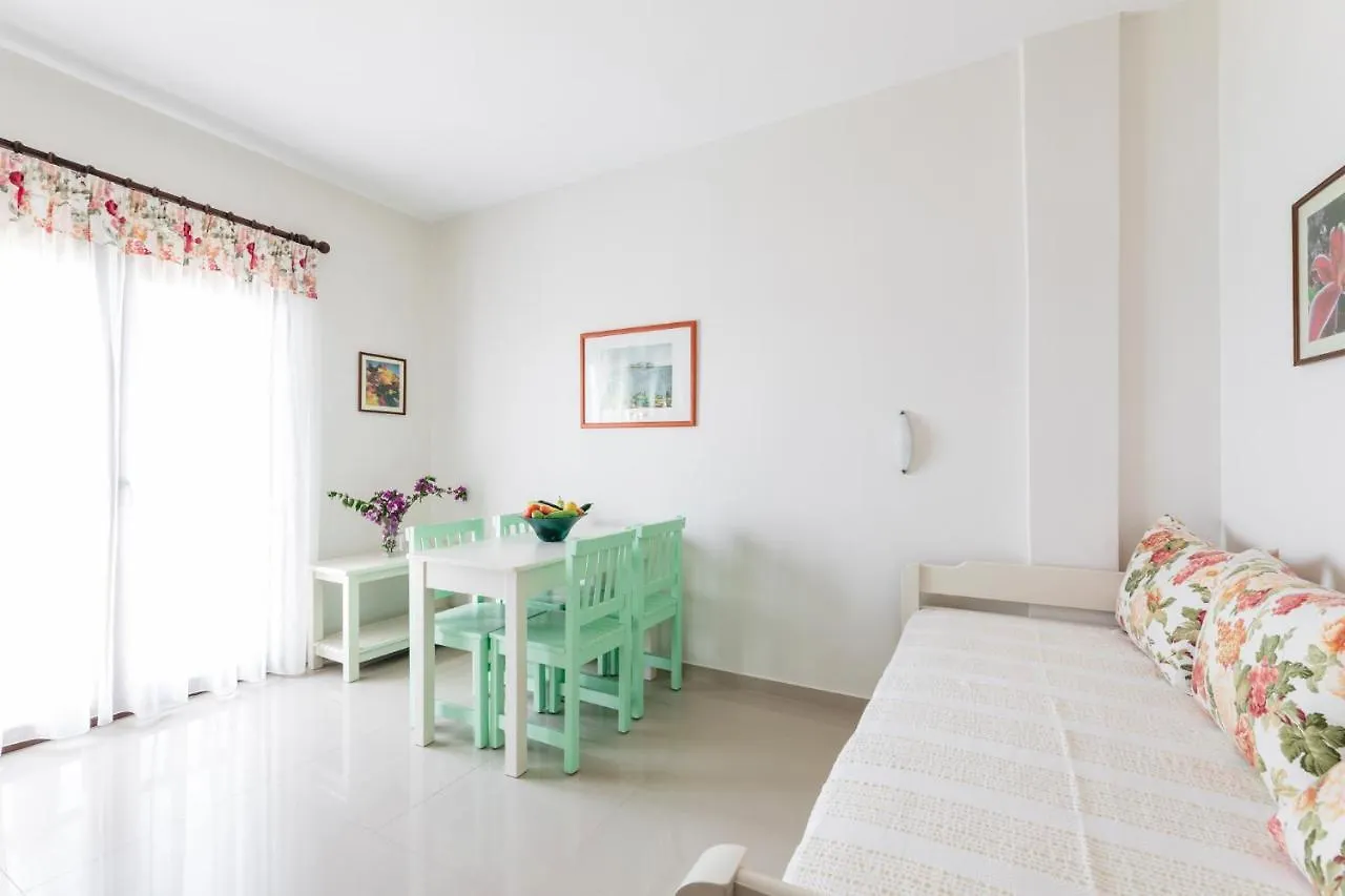 Guest house Theoxenia Apartments Ormos Panagias Greece